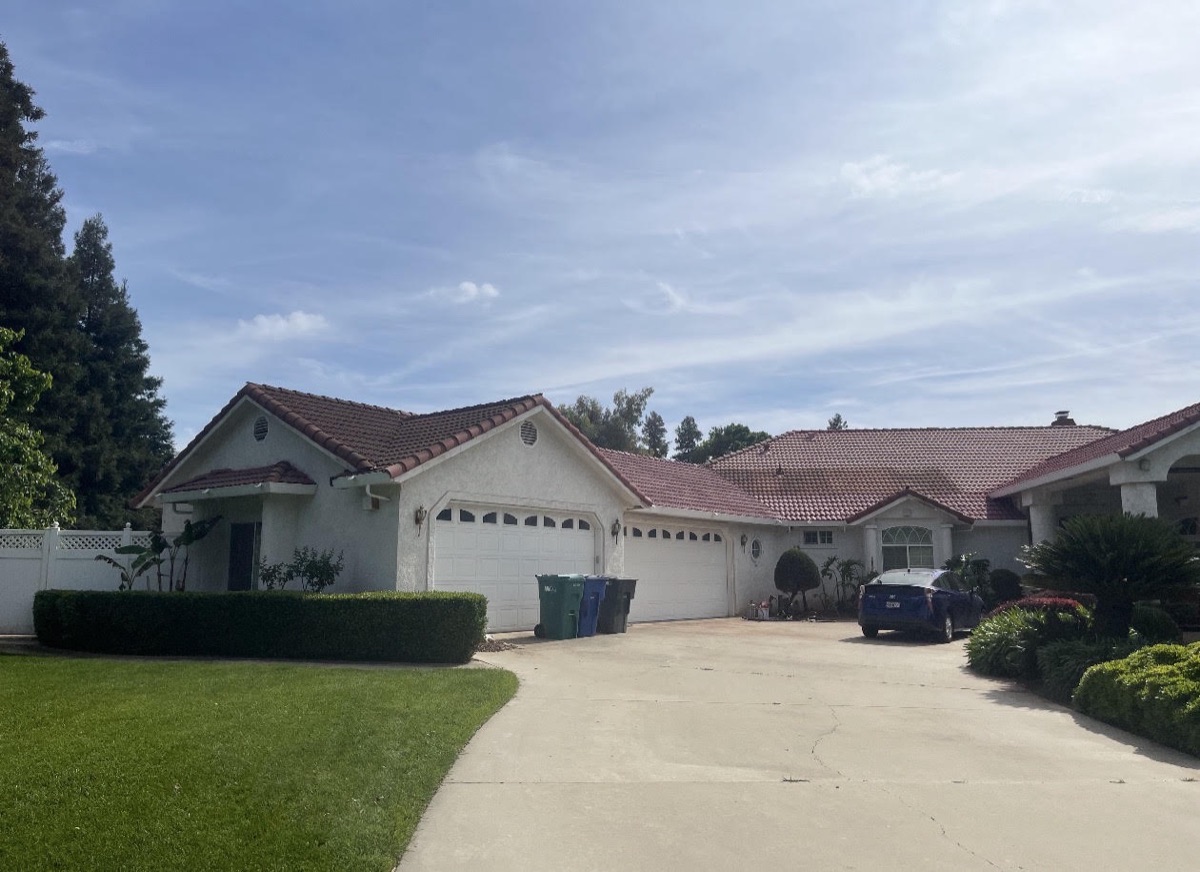Tile roof before replacement work, Merced, CA
